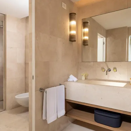 Hotel Palazzo Manfredi – Small Luxury Hotels of the World-3